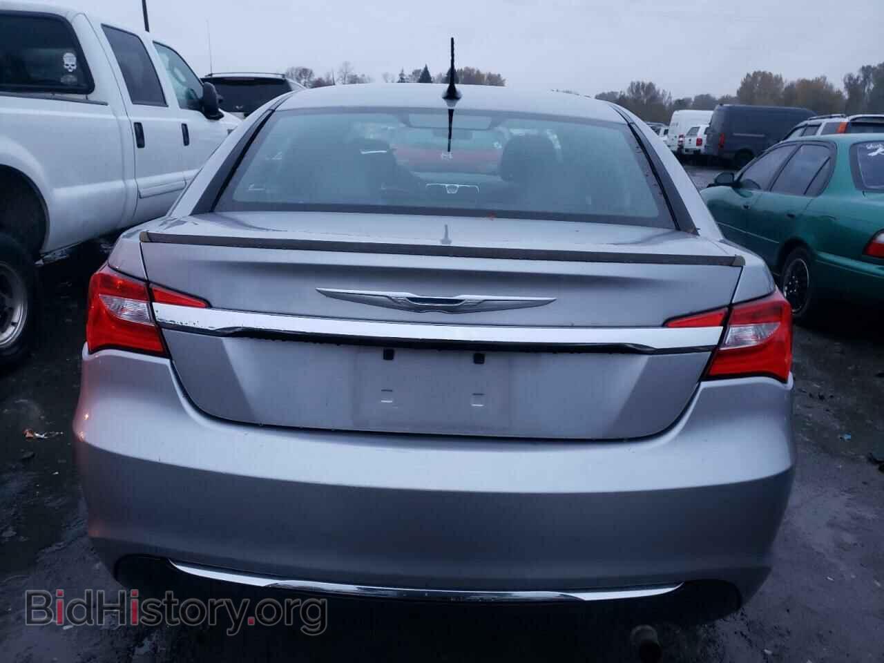 2013 CHRYSLER 200 - VIN: 1C3CCBAB0DN647110 - Фото 6