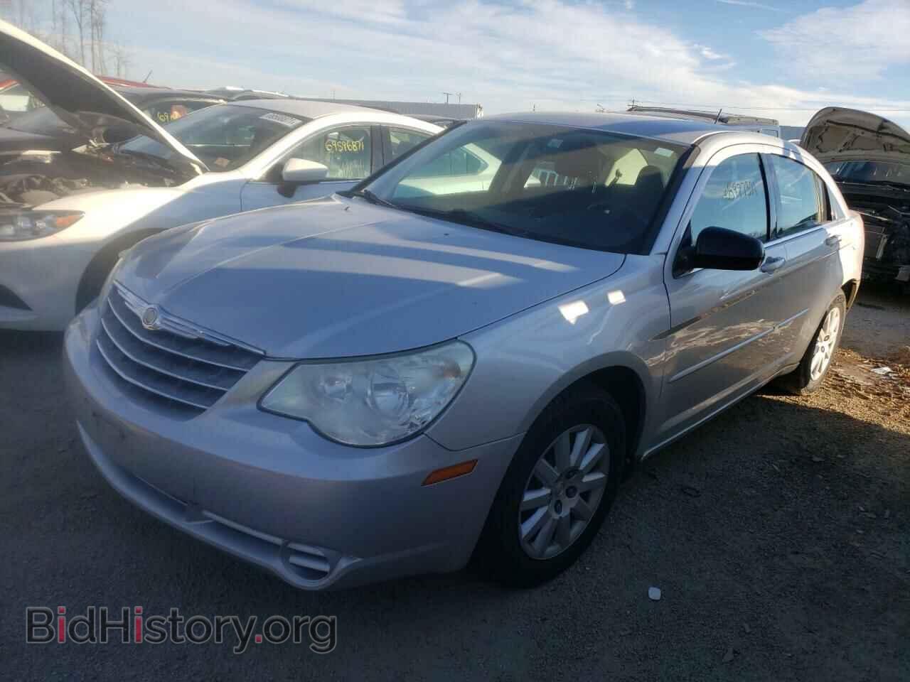 2010 CHRYSLER SEBRING - VIN: 1C3CC4FB1AN154228 - Фото 2