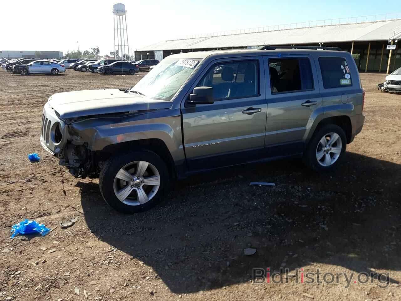 Photo 1C4NJPFB1CD634631 - JEEP PATRIOT 2012