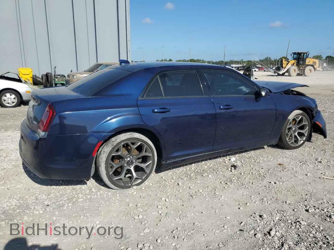 2016 CHRYSLER 300 - VIN: 2C3CCABG8GH220260 - Фото 3