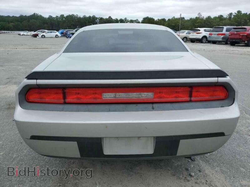 2010 Dodge CHALLENGER (VIN 2B3CJ4DV8AH130002) — фото 6 из 11