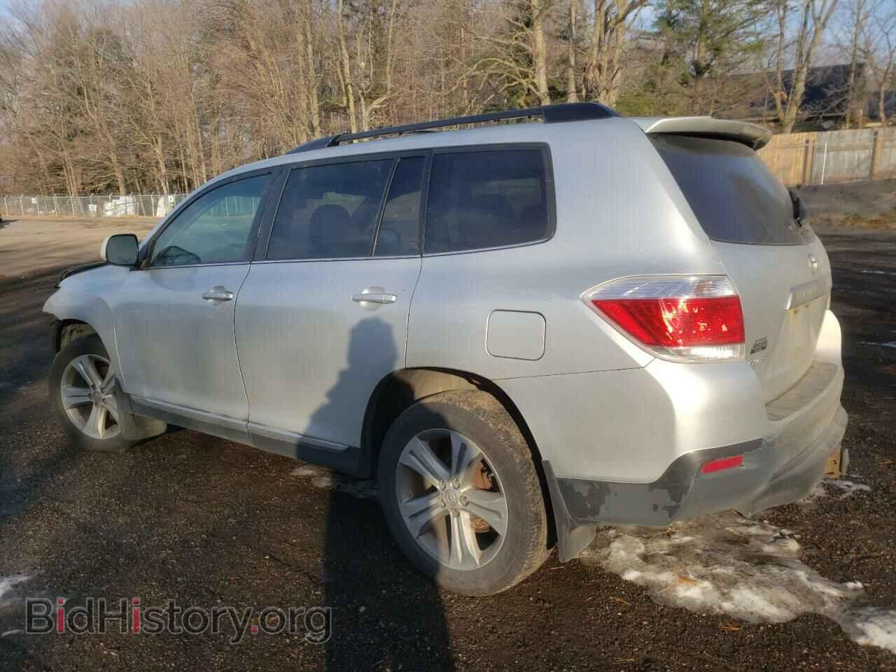 2012 TOYOTA HIGHLANDER - VIN: 5TDBK3EH7CS152460 - Фото 2