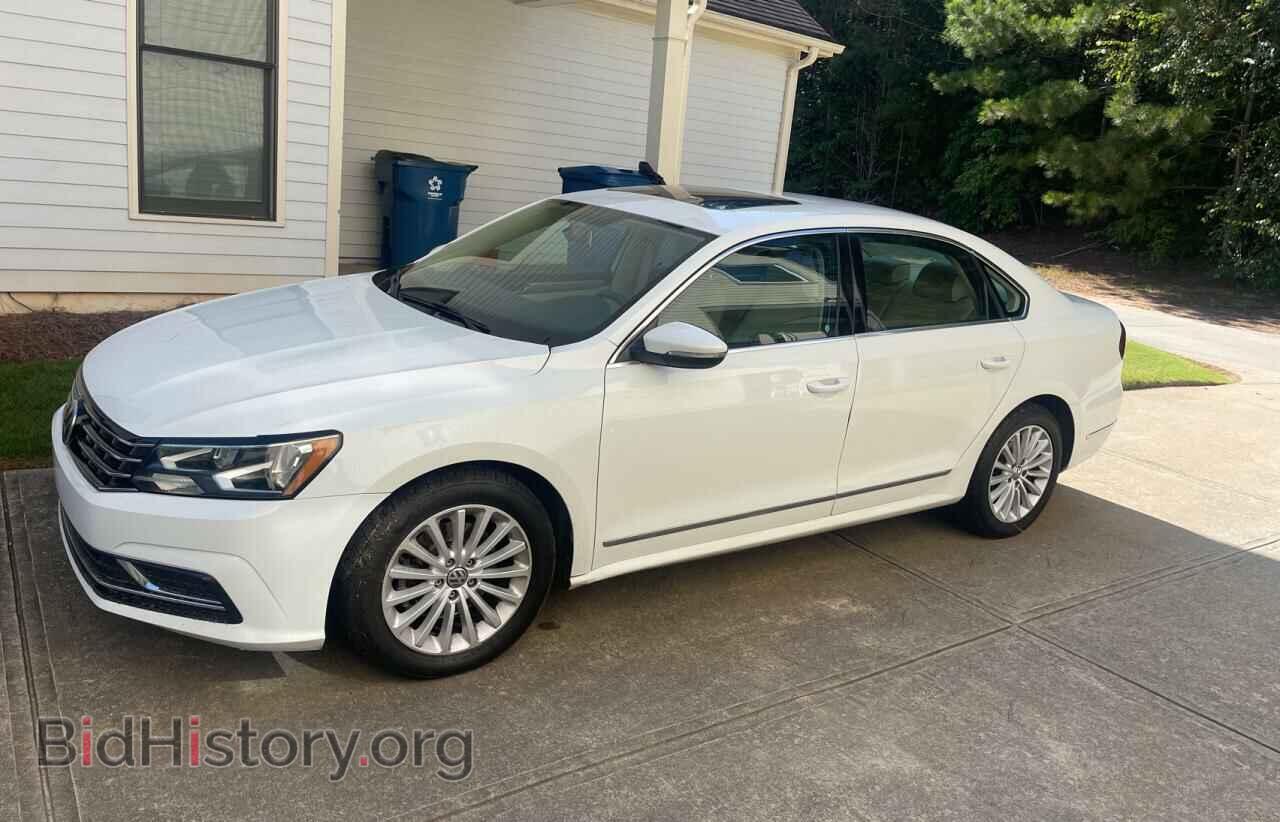 2017 VOLKSWAGEN PASSAT - VIN: 1VWBT7A30HC025263 - Фото 2