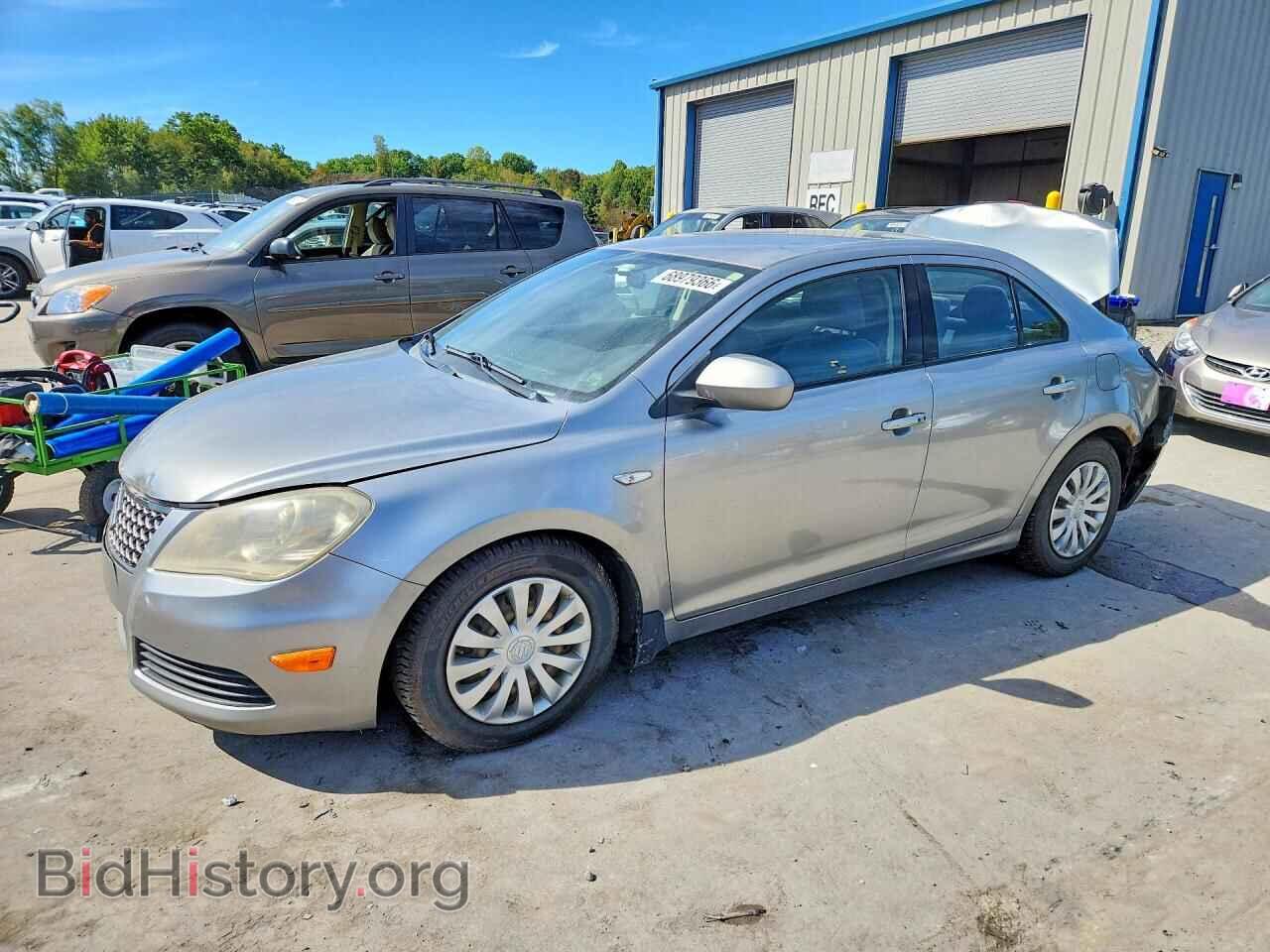 Photo JS2RF9A1XC6100860 - SUZUKI KIZASHI 2012