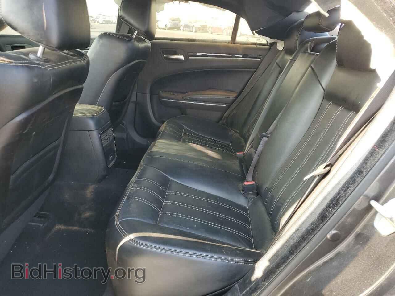 2019 CHRYSLER 300 - VIN: 2C3CCAGG7KH651464 - Photo 10