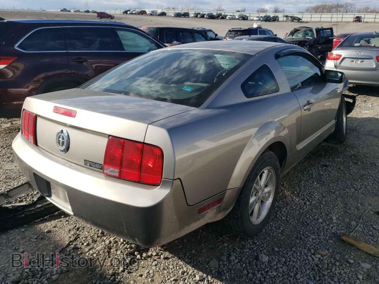 2008 FORD MUSTANG - VIN: 1ZVHT80N585148791 - Фото 3