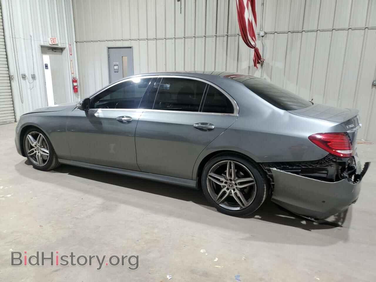 2018 MERCEDES-BENZ E-CLASS - VIN: WDDZF4KB2JA353918 - Фото 2
