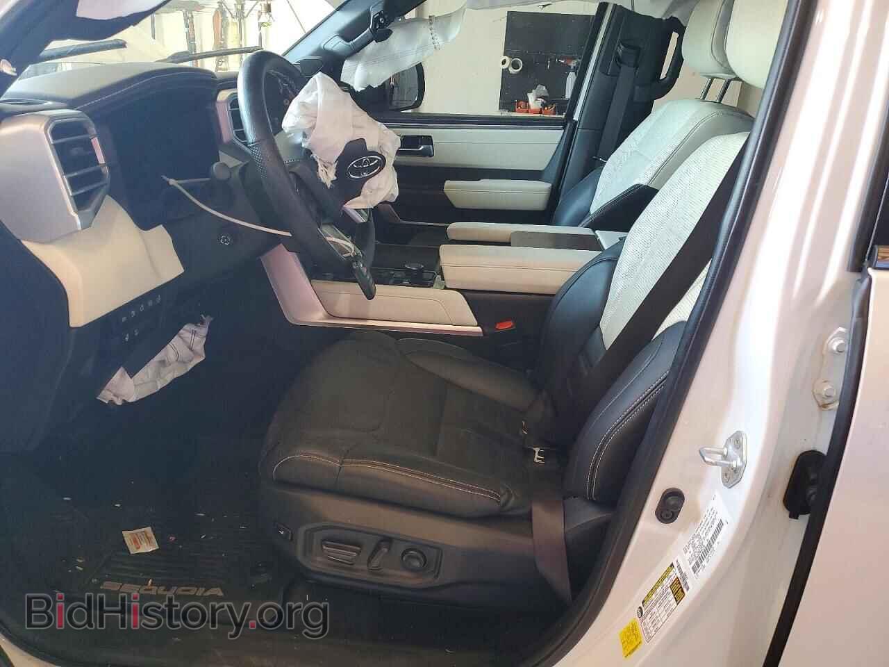 2024 TOYOTA SEQUOIA - VIN: 7SVAAABA9RX022702 - Фото 7