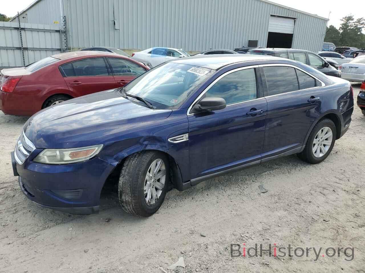 Photo 1FAHP2DW0BG135147 - FORD TAURUS 2011