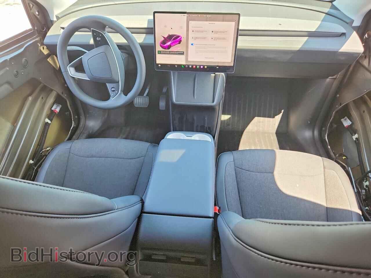 2026 TESLA MODEL Y - VIN: 7SAYGDED0TA604817 - Photo 8