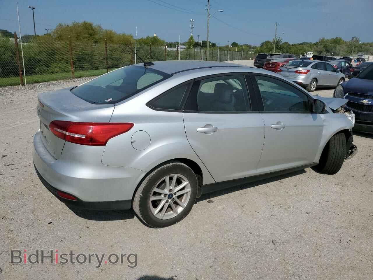 2017 FORD FOCUS - VIN: 1FADP3F24HL292081 - Фото 3