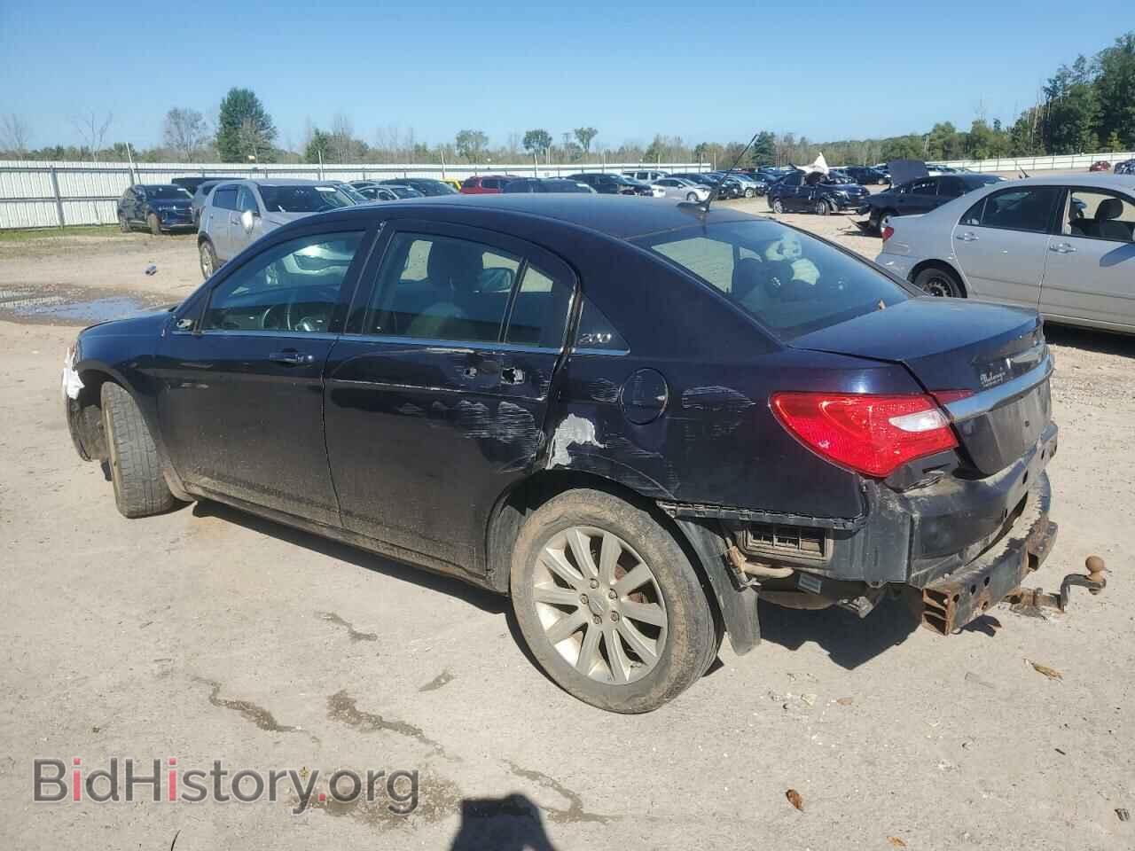 2011 CHRYSLER 200 - VIN: 1C3BC1FB9BN531500 - Фото 2