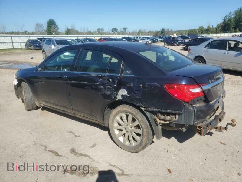 2011 Chrysler 200 (VIN 1C3BC1FB9BN531500) — photo 2 of 13