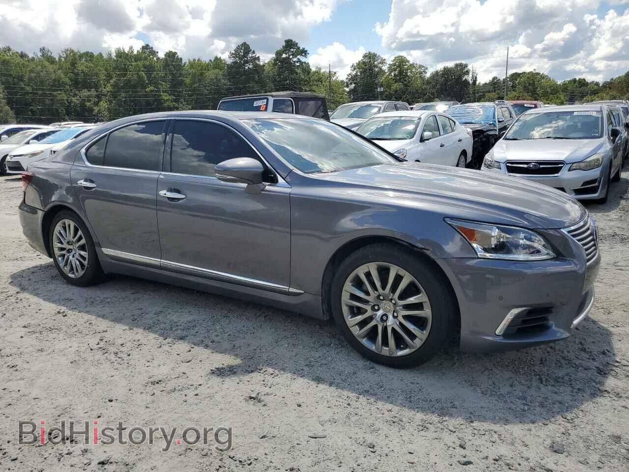 2016 LEXUS LS460 - VIN: JTHBL5EF7G5140651 - Photo 4
