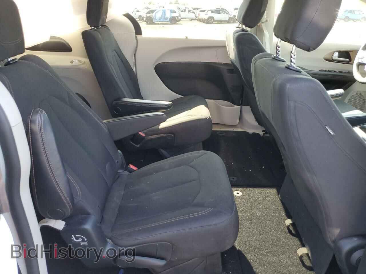 2018 CHRYSLER PACIFICA - VIN: 2C4RC1FG4JR102045 - Фото 11