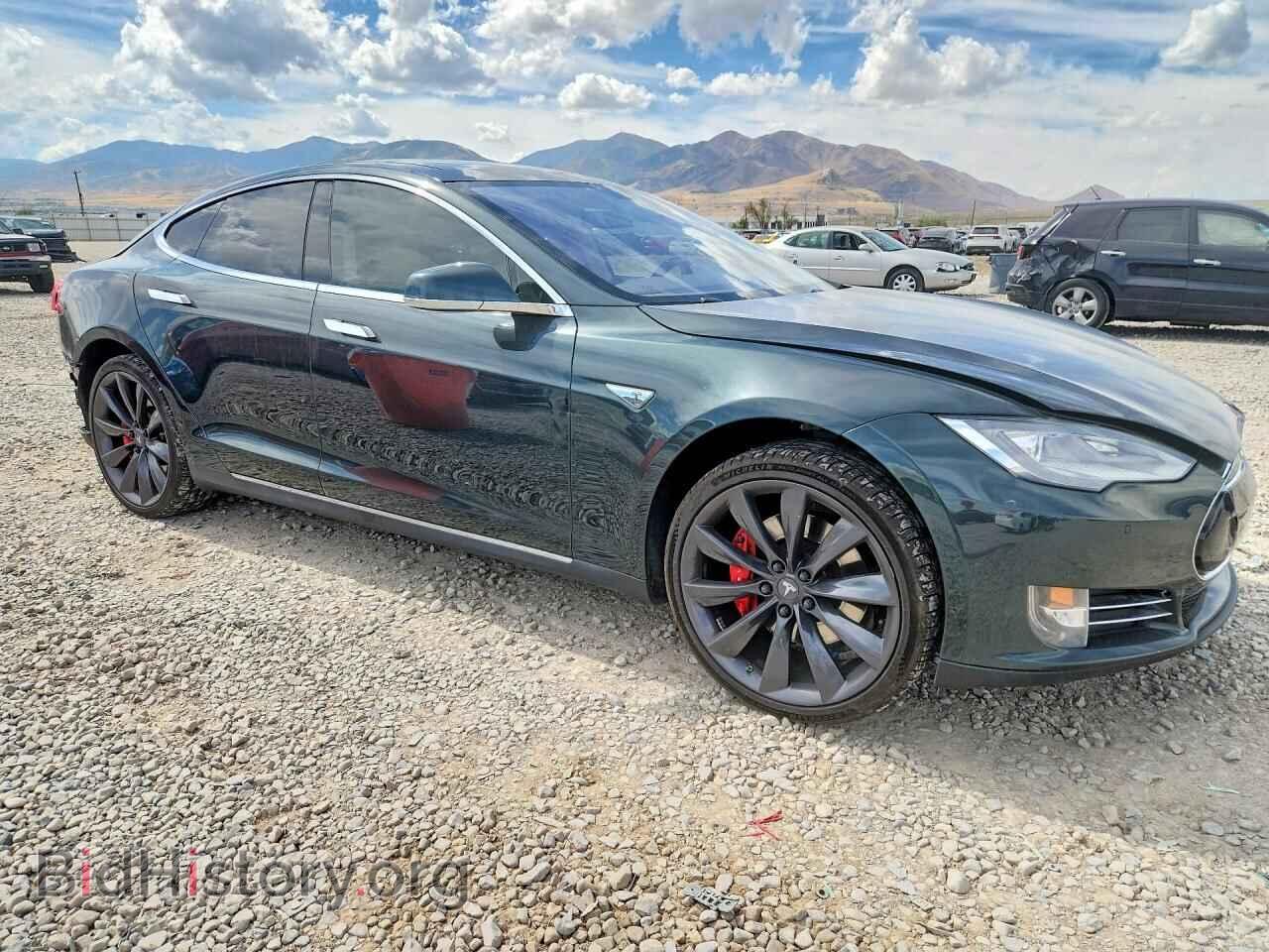 2014 TESLA MODEL S - VIN: 5YJSA1H12EFP47925 - Photo 4