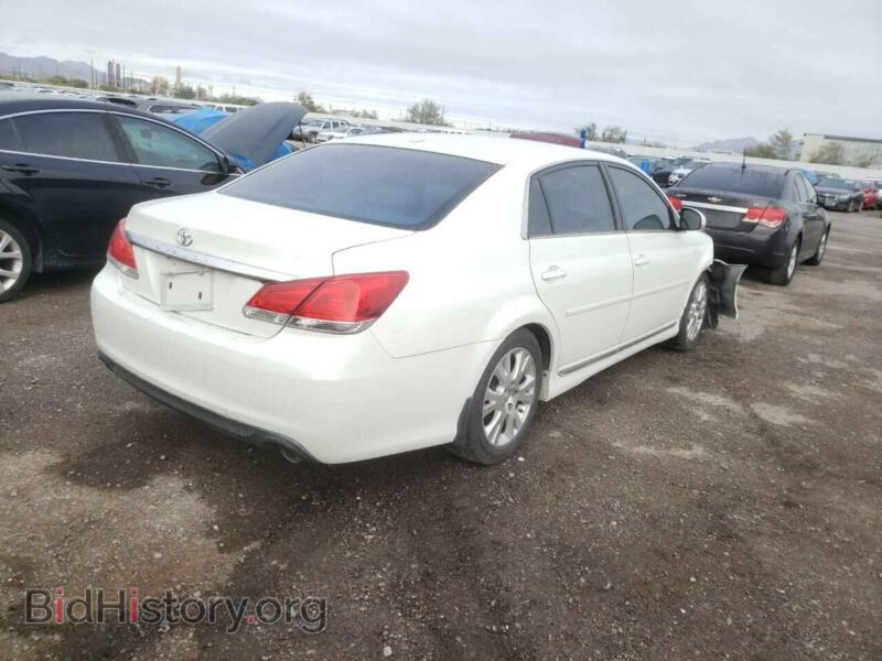 2011 Toyota AVALON (VIN 4T1BK3DB3BU403624) — фото 4 из 10