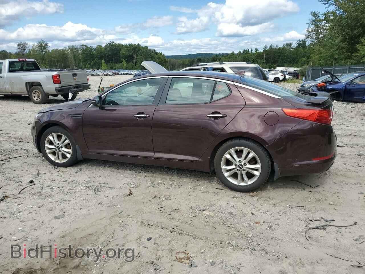 2011 KIA OPTIMA - VIN: KNAGN4A74B5077458 - Photo 2