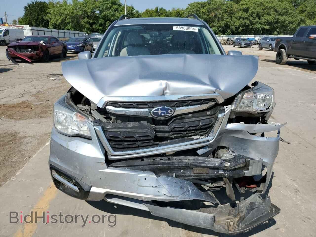2017 SUBARU FORESTER - VIN: JF2SJAEC3HH537121 - Фото 5