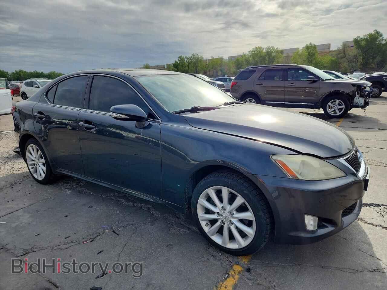 2009 LEXUS IS - VIN: JTHCK262092028828 - Photo 4