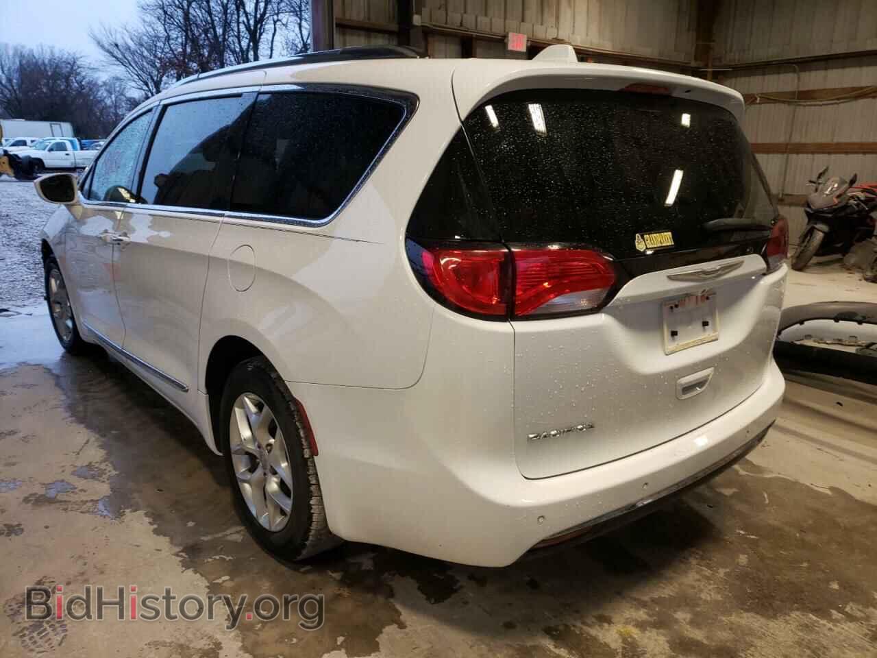 2017 CHRYSLER PACIFICA - VIN: 2C4RC1EG8HR747597 - Фото 3