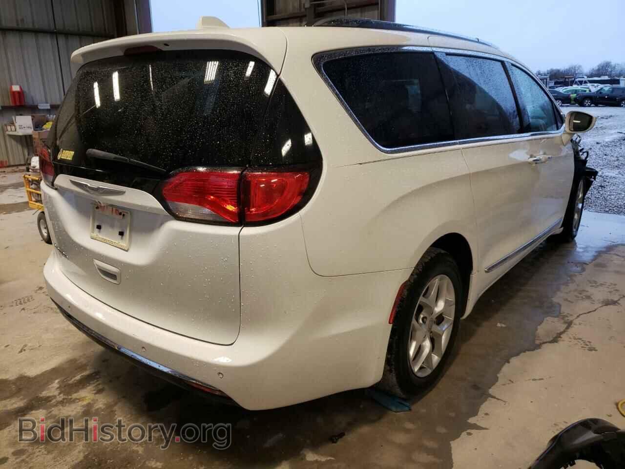 2017 CHRYSLER PACIFICA - VIN: 2C4RC1EG8HR747597 - Фото 4