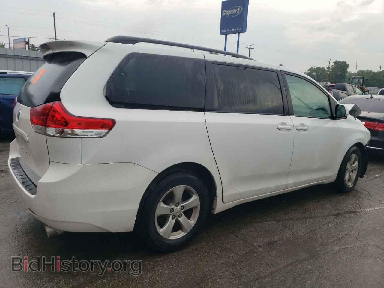 2013 TOYOTA All Models - VIN: 5TDKK3DC2DS321551 - Фото 3