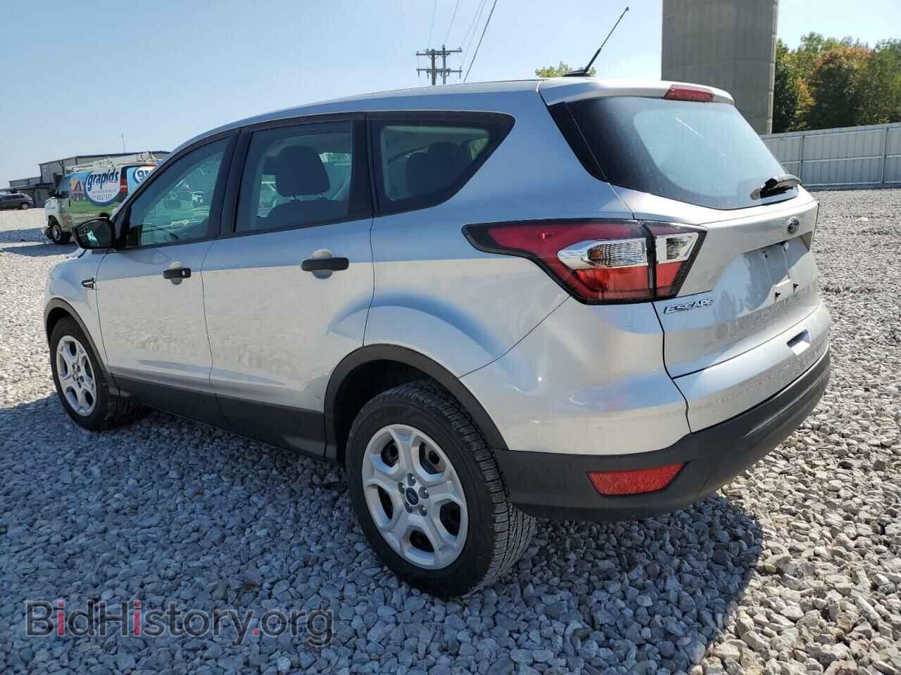 2017 FORD ESCAPE - VIN: 1FMCU0F71HUB03210 - Фото 2