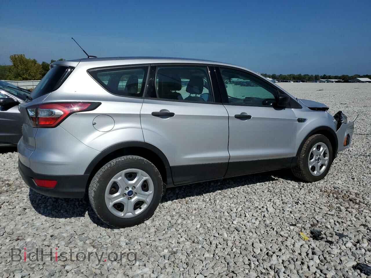 2017 FORD ESCAPE - VIN: 1FMCU0F71HUB03210 - Фото 3