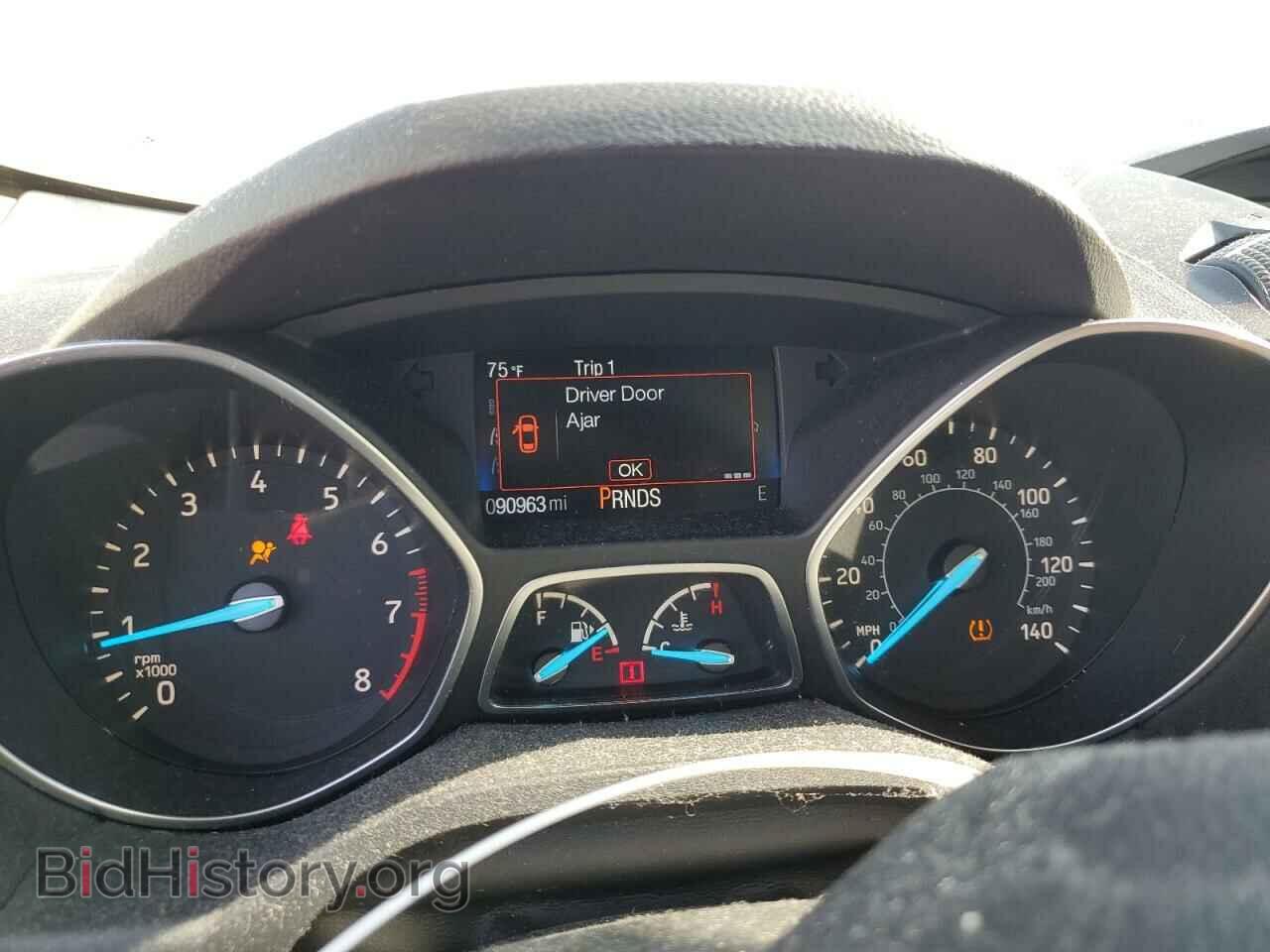 2017 FORD ESCAPE - VIN: 1FMCU0F71HUB03210 - Фото 9