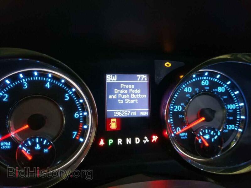 2011 Chrysler MINIVAN (VIN 2A4RR8DG7BR676449) — фото 9 из 13