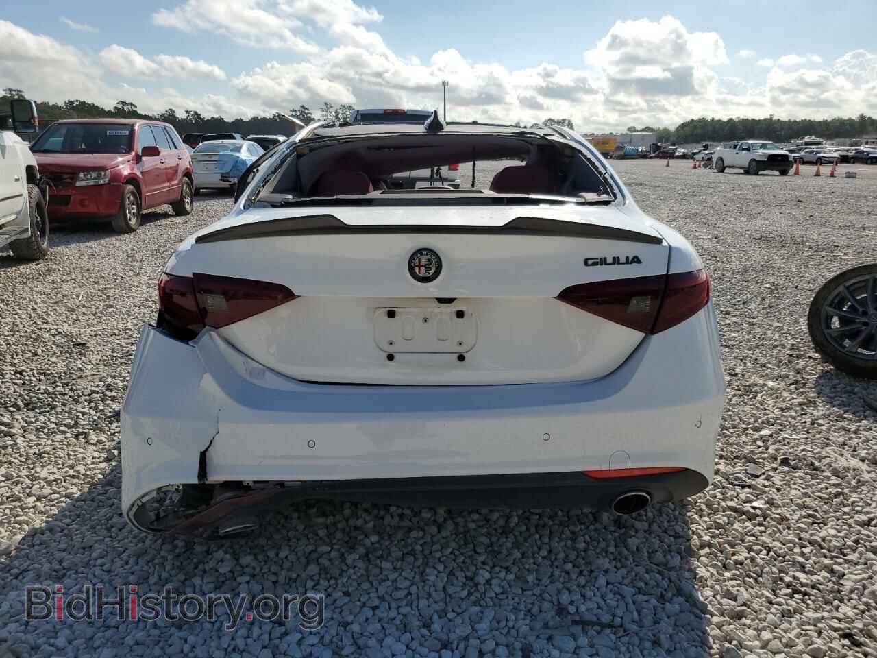 2017 ALFA ROMEO GIULIA - VIN: ZARFAEBN8H7554831 - Фото 6