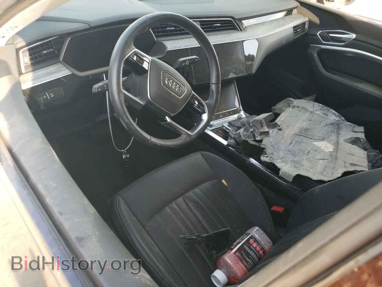 2022 AUDI E-TRON - VIN: WA1LAAGE4NB008772 - Фото 8