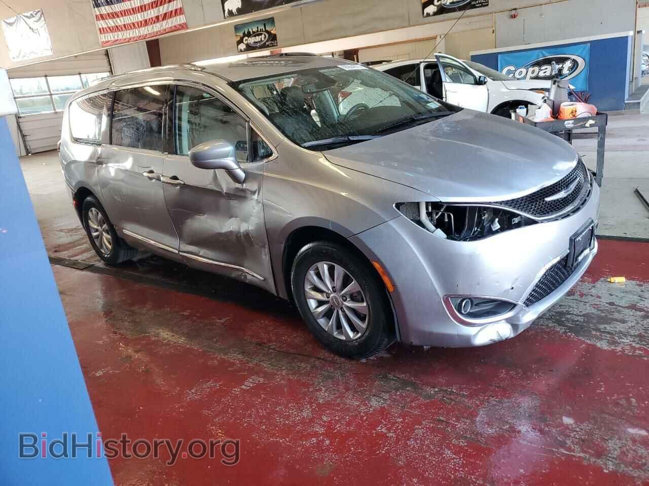 2019 CHRYSLER PACIFICA - VIN: 2C4RC1BG4KR749147 - Фото 4