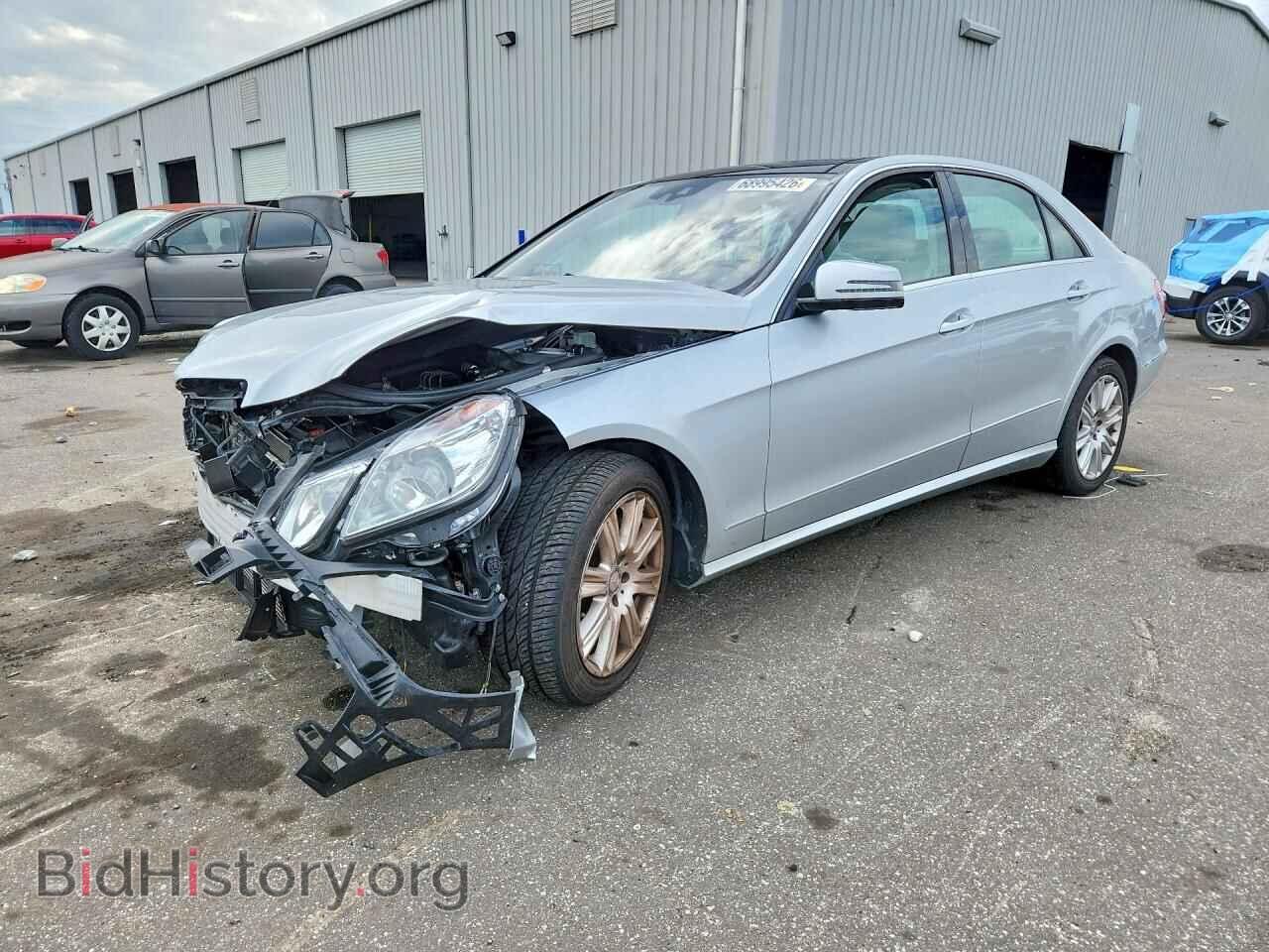 Photo WDDHF2EB2DA713219 - MERCEDES-BENZ E-CLASS 2013