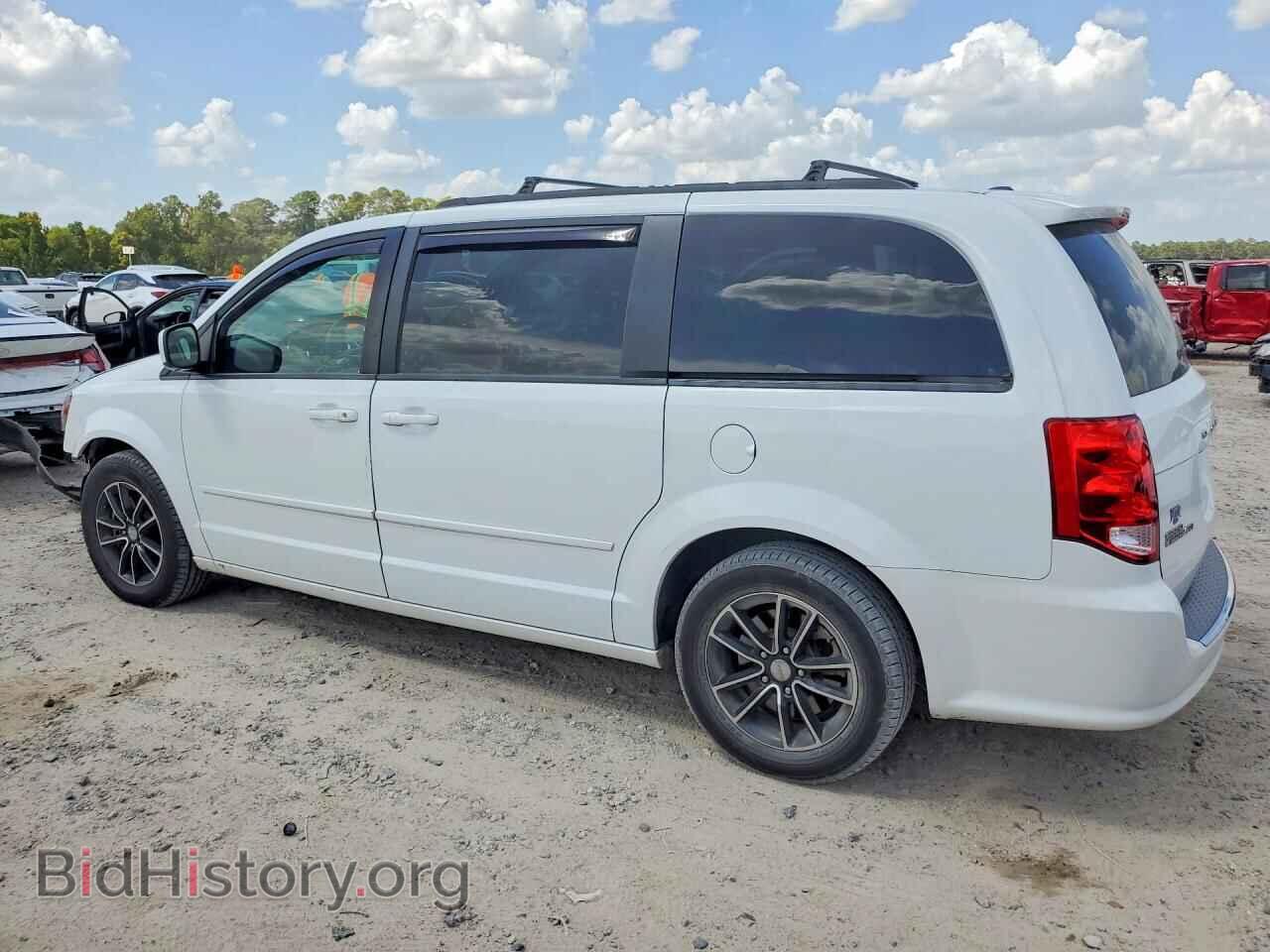 2017 DODGE CARAVAN - VIN: 2C4RDGEG3HR546190 - Photo 2