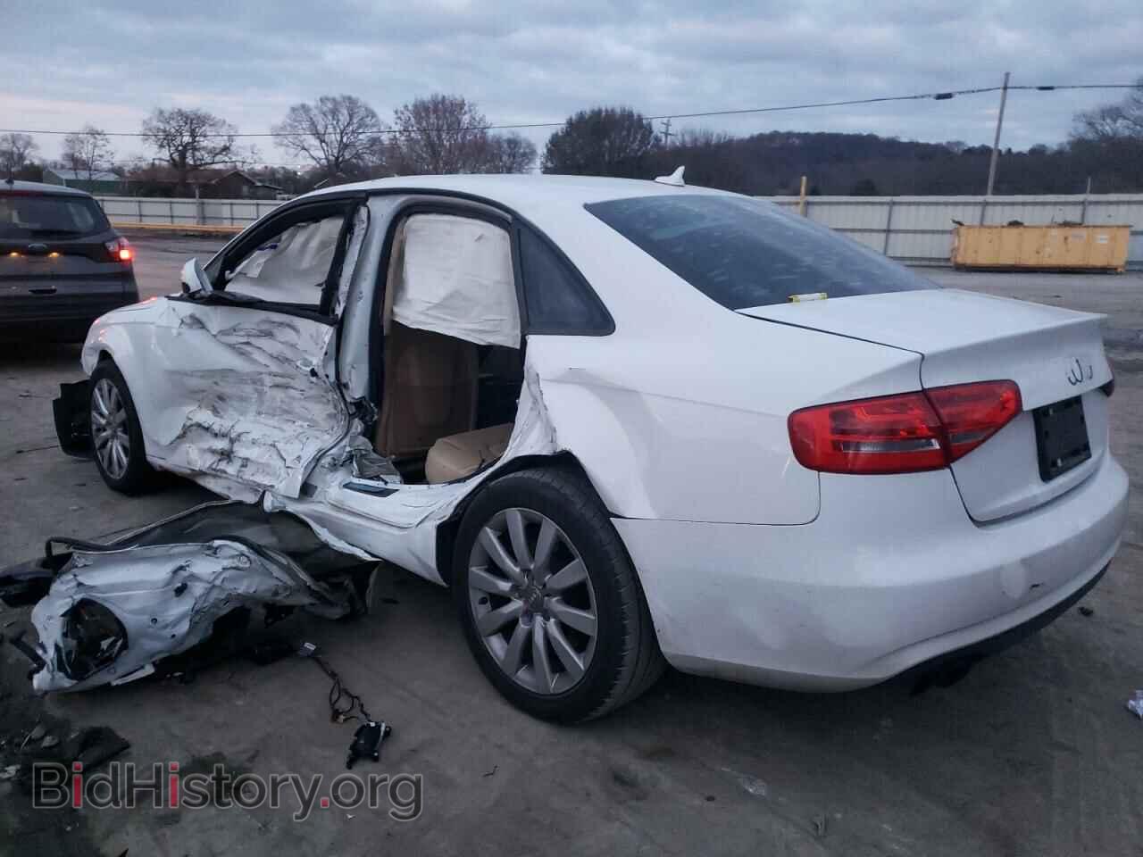 2013 AUDI A4 - VIN: WAUAFAFL5DN030529 - Фото 2