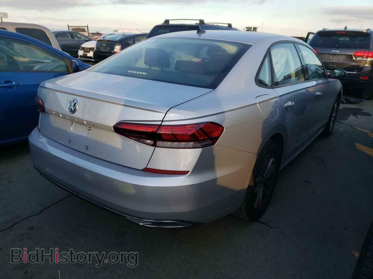 2021 VOLKSWAGEN PASSAT - VIN: 1VWAA7A38MC008299 - Фото 4