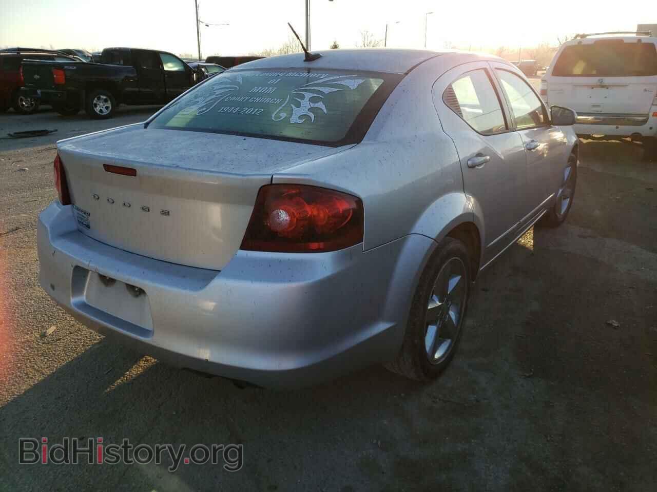 2011 DODGE AVENGER - VIN: 1B3BD1FB2BN558872 - Photo 4