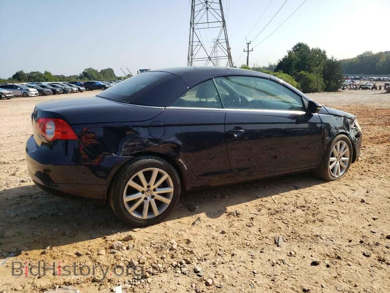 2011 VOLKSWAGEN EOS - VIN: WVWBA7AH0BV002145 - Фото 3