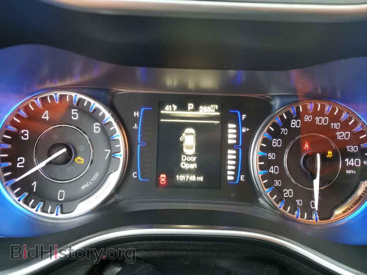 2015 CHRYSLER 200 - VIN: 1C3CCCAB7FN620611 - Фото 9