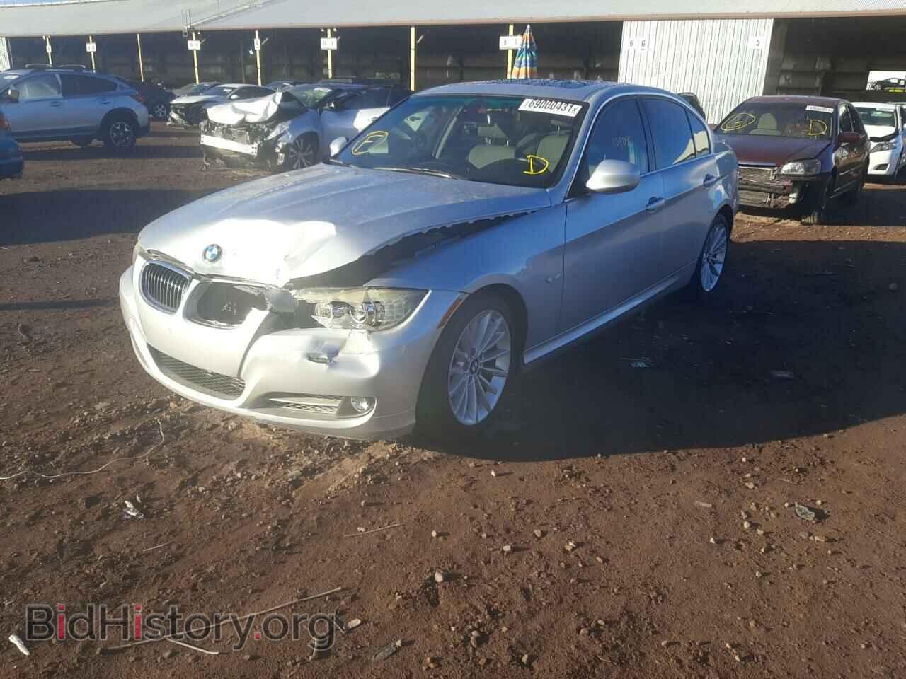 2011 BMW 3 SERIES - VIN: WBAPN7C54BF184646 - Фото 2