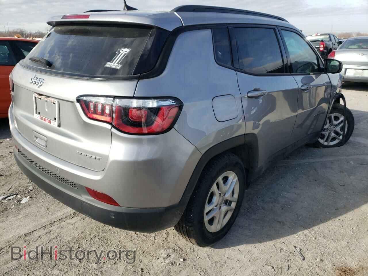 2018 JEEP COMPASS - VIN: 3C4NJCAB3JT240698 - Фото 4