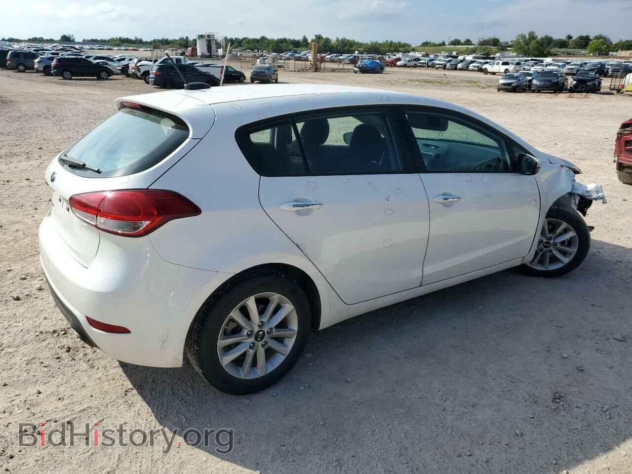 2017 KIA FORTE - VIN: KNAFK5A86H5685803 - Фото 3