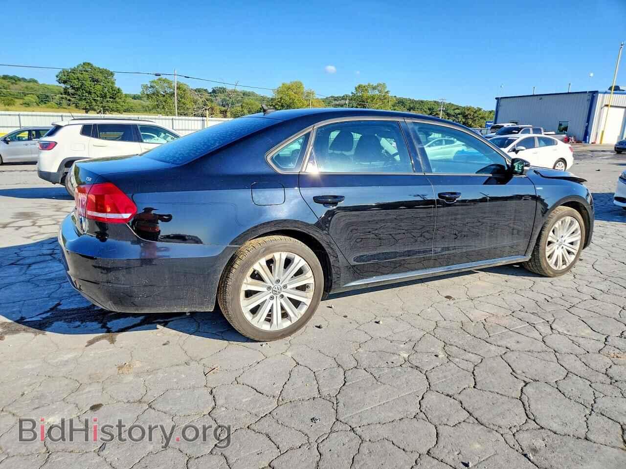 2015 VOLKSWAGEN PASSAT - VIN: 1VWAT7A38FC010793 - Фото 3