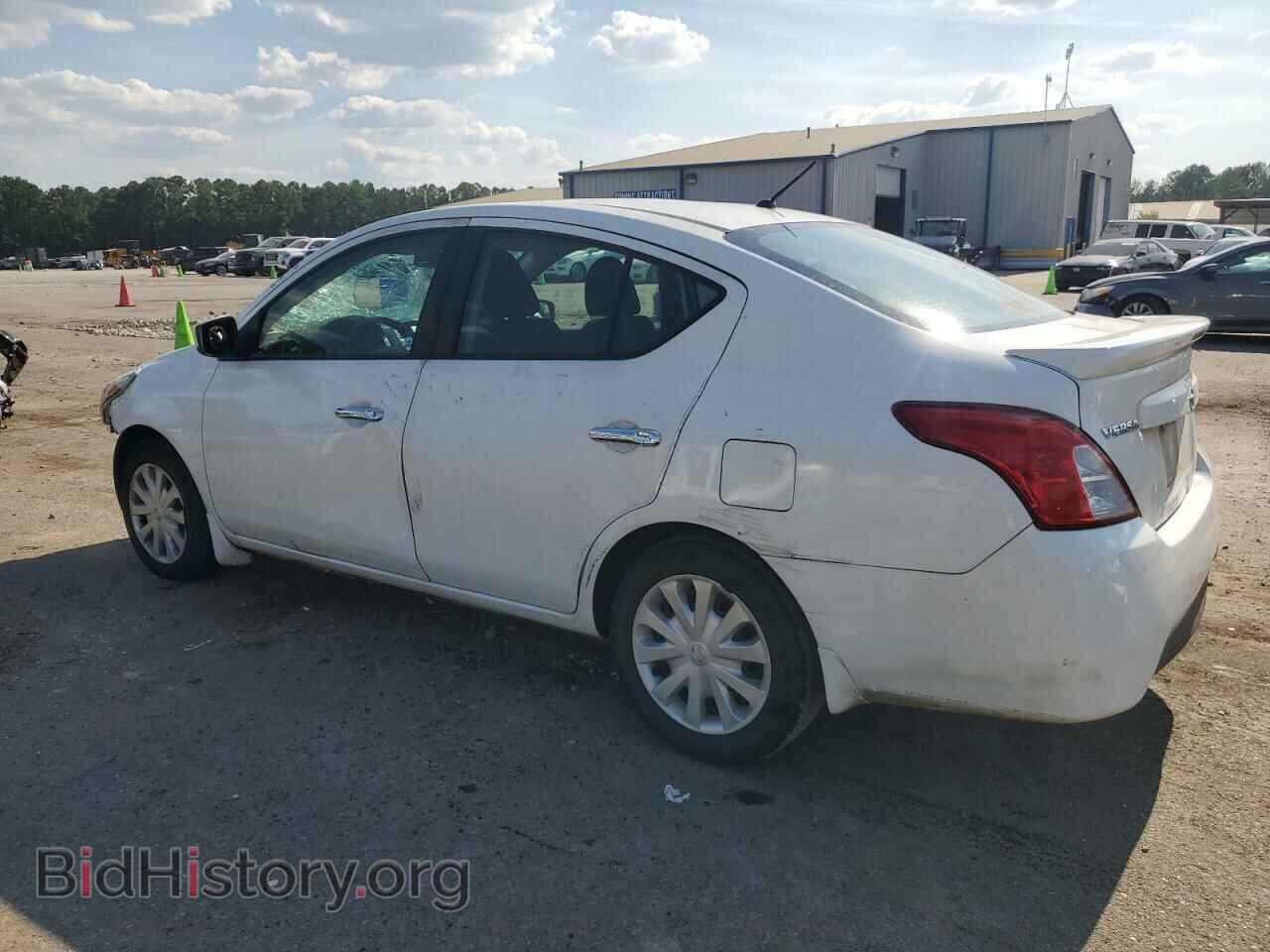 2017 NISSAN VERSA - VIN: 3N1CN7AP1HL895390 - Фото 2