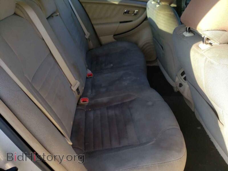 2014 Ford TAURUS (VIN 1FAHP2D8XEG155864) — photo 6 of 10