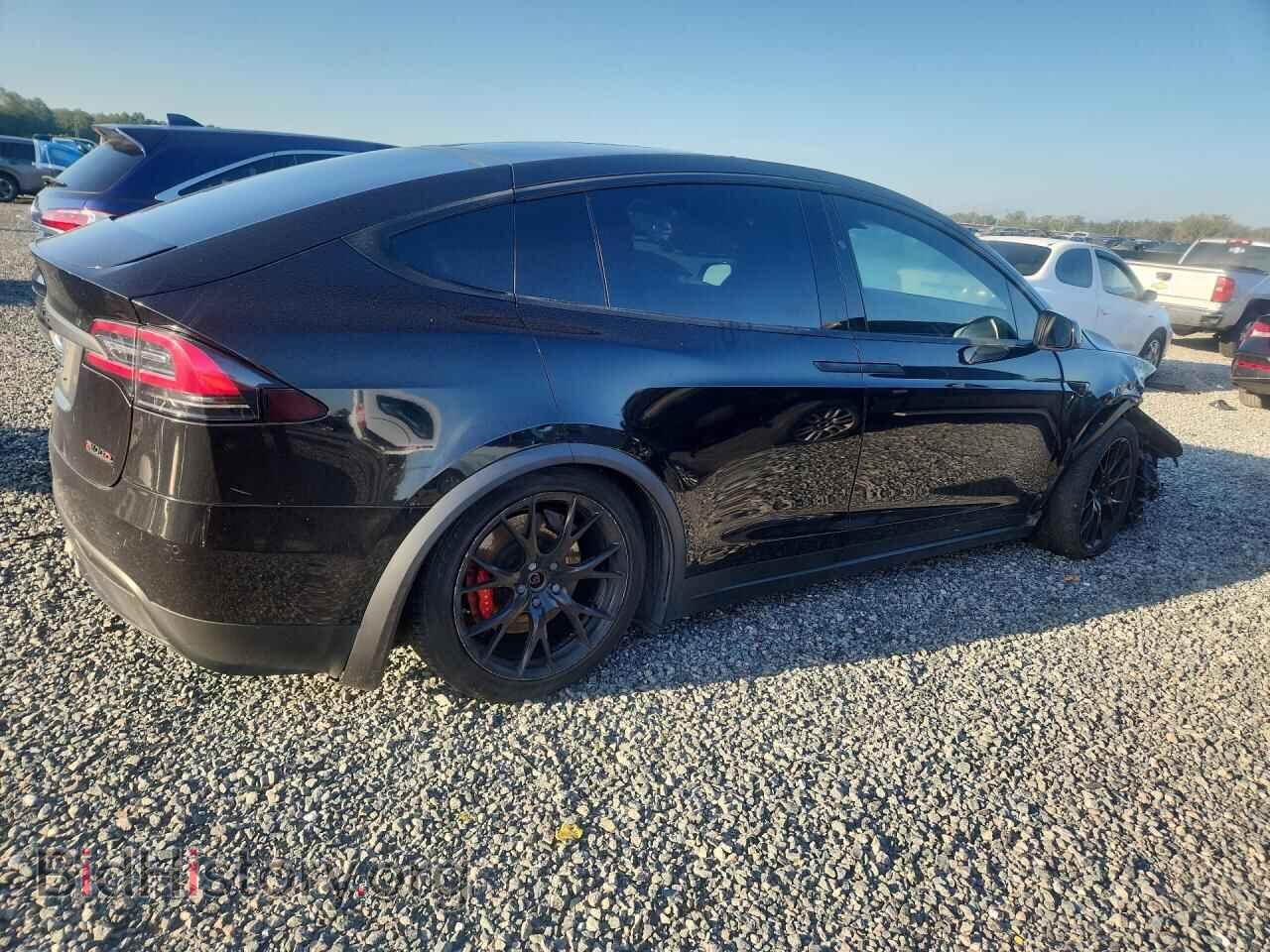 2017 TESLA MODEL X - VIN: 5YJXCBE46HF039640 - Photo 3