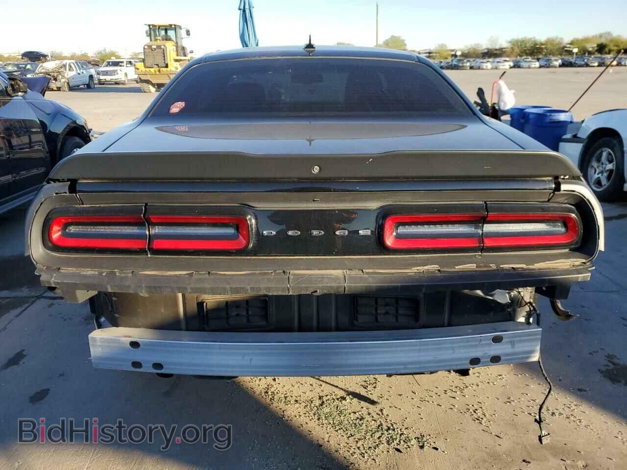 2018 DODGE CHALLENGER - VIN: 2C3CDZAG4JH311496 - Фото 6