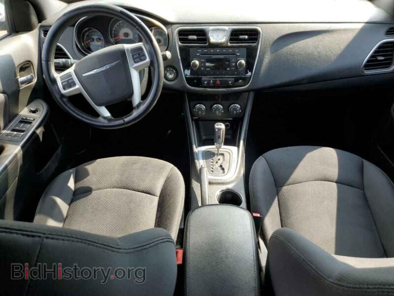 2014 Chrysler 200 (VIN 1C3CCBBBXEN231663) — фото 8 из 12